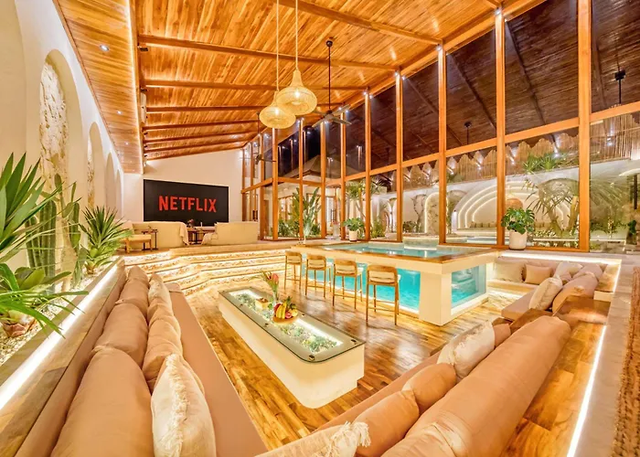 Villa Lima 8bdr Jacuzzi Sauna Ice-bath Cinema