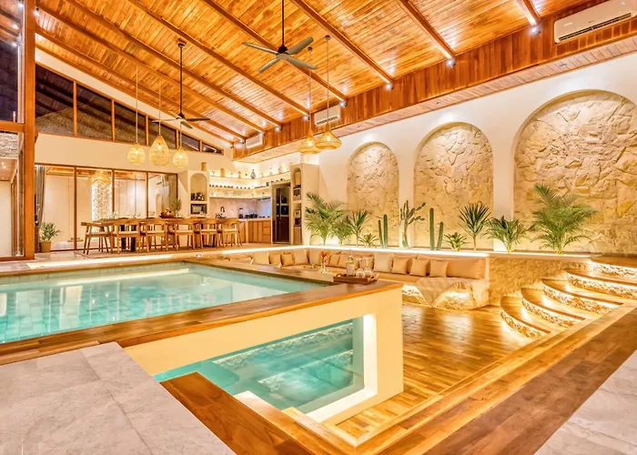Lima 8bdr Jacuzzi Sauna Ice-bath Cinema * Seminyak (Bali)