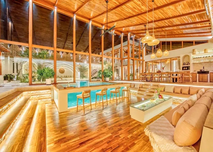 Villa Lima 8bdr Jacuzzi Sauna Ice-bath Cinema Seminyak (Bali)