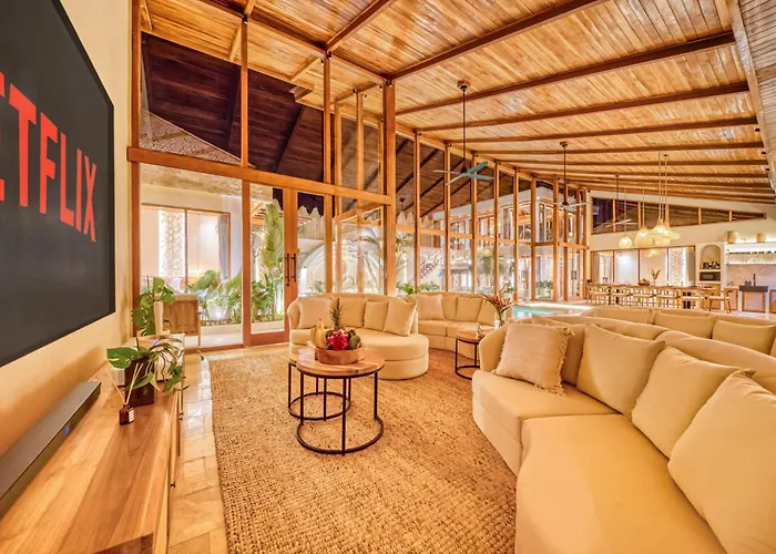 Villa Lima 8bdr Jacuzzi Sauna Ice-bath Cinema