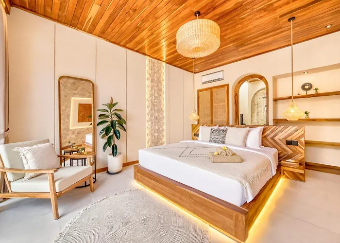Lima 8bdr Jacuzzi Sauna Ice-bath Cinema Villa Seminyak (Bali)