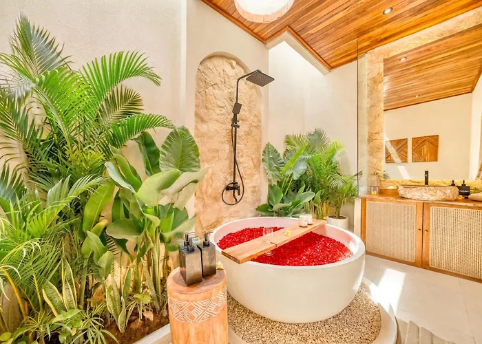 Lima 8bdr Jacuzzi Sauna Ice-bath Cinema Villa