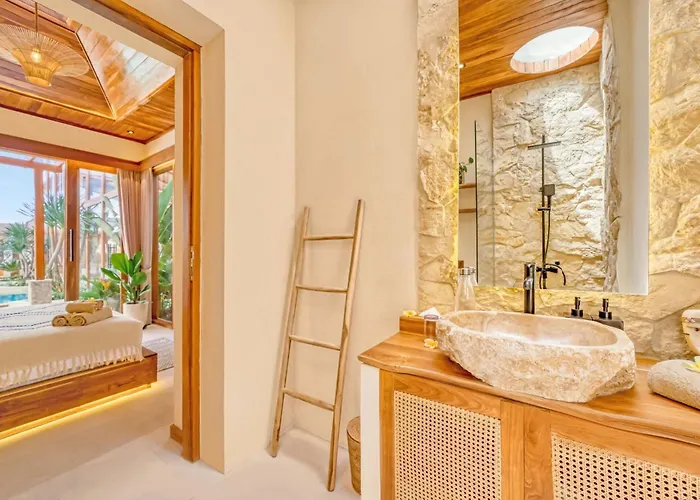 Villa Lima 8bdr Jacuzzi Sauna Ice-bath Cinema Seminyak (Bali)